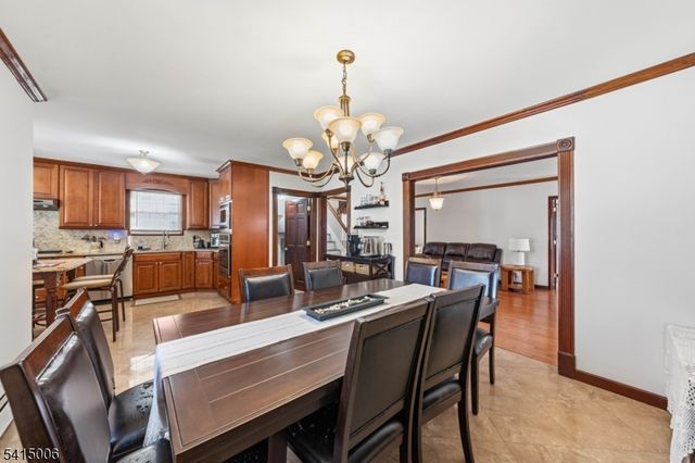 749 Cleveland Ave, Elizabeth City, NJ 07208