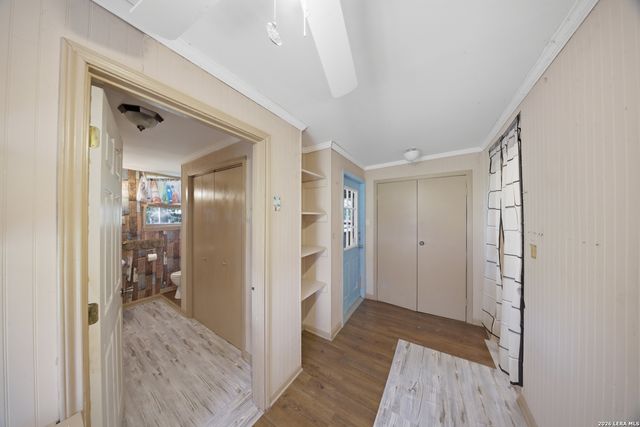 357 DALLAS ST, Bandera, TX 78003