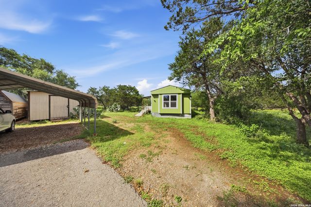 357 DALLAS ST, Bandera, TX 78003