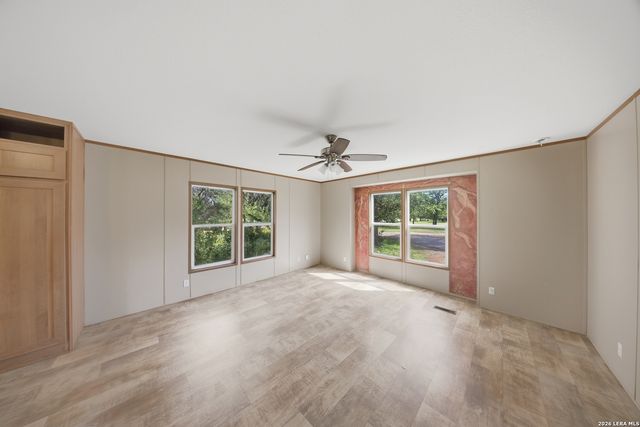 357 DALLAS ST, Bandera, TX 78003