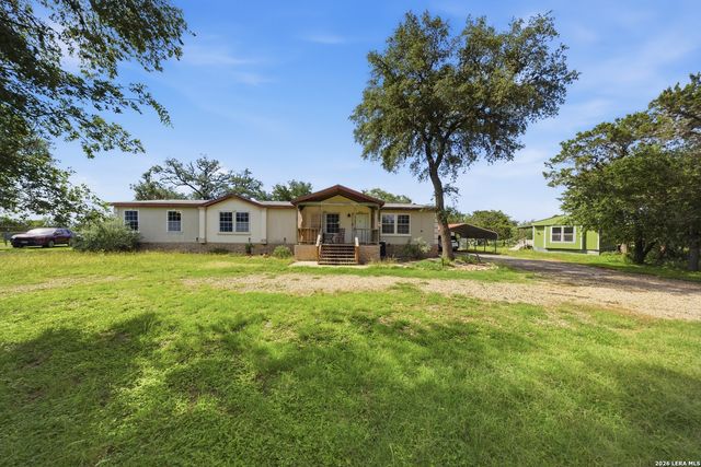 357 DALLAS ST, Bandera, TX 78003