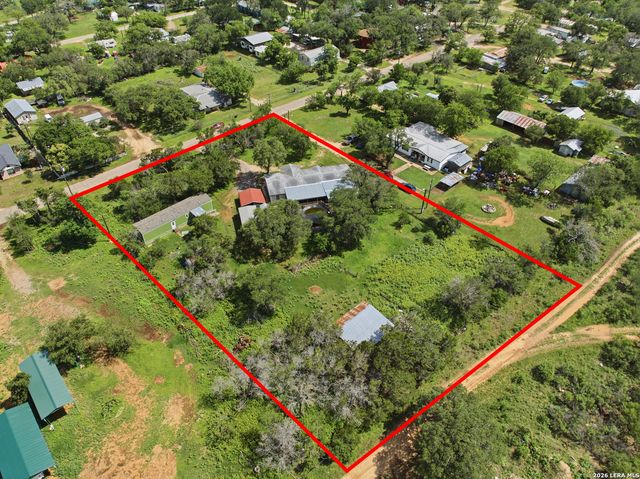 357 DALLAS ST, Bandera, TX 78003
