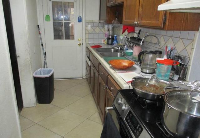 4136 E Madison Avenue, Fresno, CA 93702