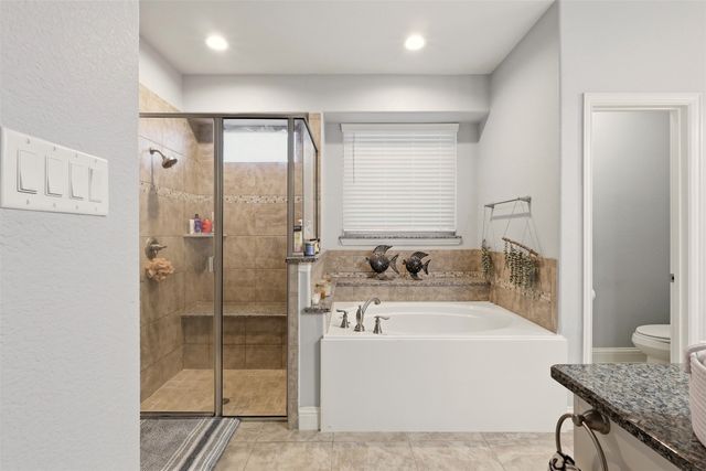 130 Evening Fire Drive, Waxahachie, TX 75167