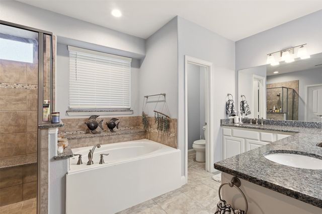 130 Evening Fire Drive, Waxahachie, TX 75167