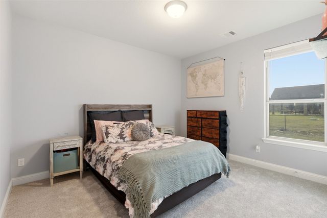 130 Evening Fire Drive, Waxahachie, TX 75167