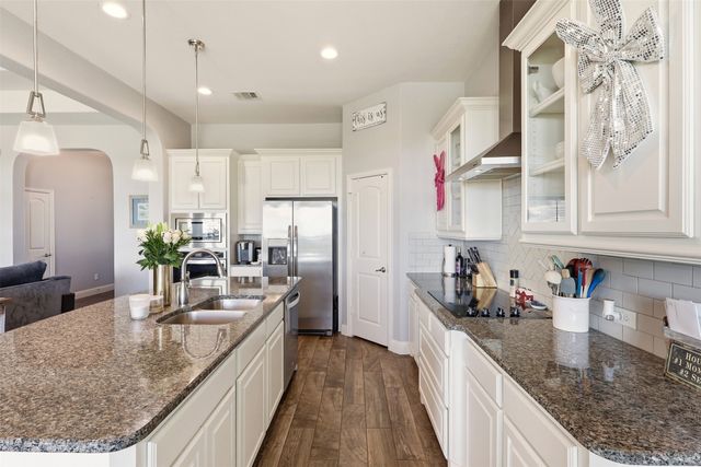 130 Evening Fire Drive, Waxahachie, TX 75167