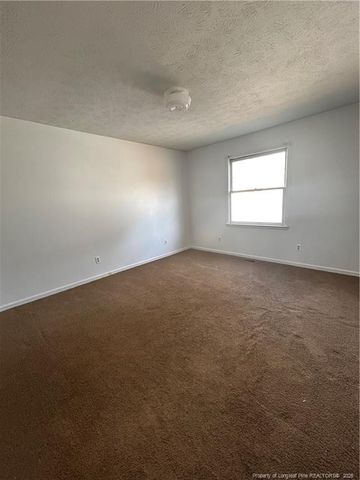 1370 Singletree Lane, Raeford, NC 28376