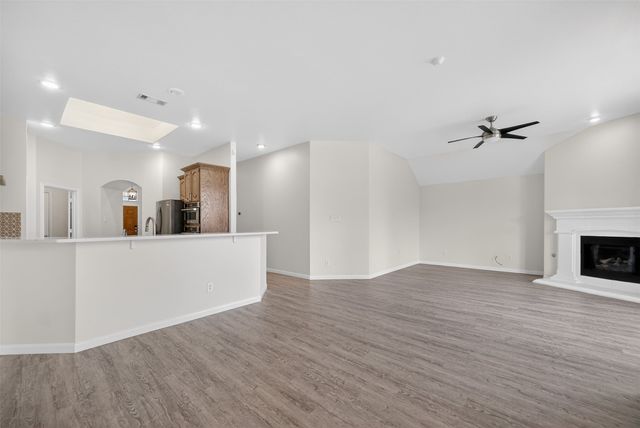 3107 S Camino Lagos, Grand Prairie, TX 75054