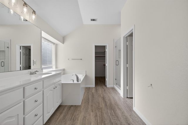 3107 S Camino Lagos, Grand Prairie, TX 75054