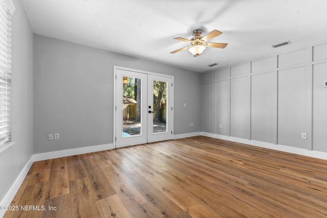 337 TARRASA Drive, Jacksonville, FL 32225