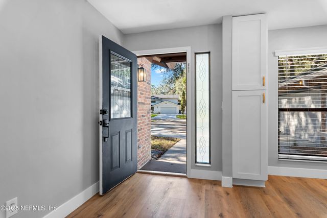 337 TARRASA Drive, Jacksonville, FL 32225