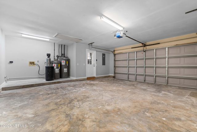 337 TARRASA Drive, Jacksonville, FL 32225