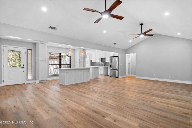 337 TARRASA Drive, Jacksonville, FL 32225