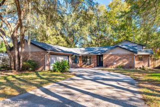 337 TARRASA Drive, Jacksonville, FL 32225