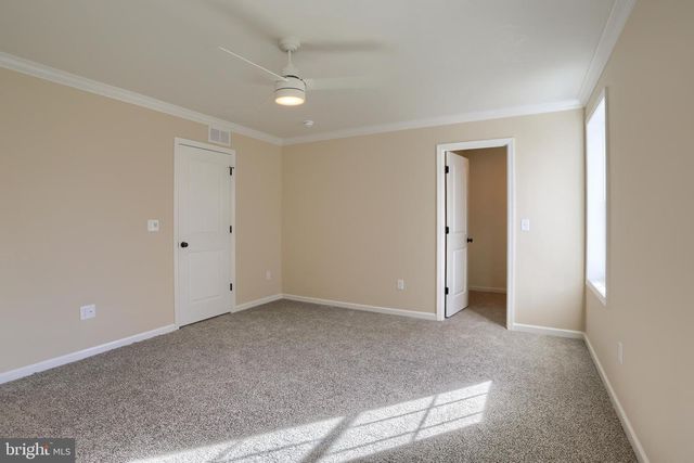 144 CRICKET LN, Camp Hill, PA 17011