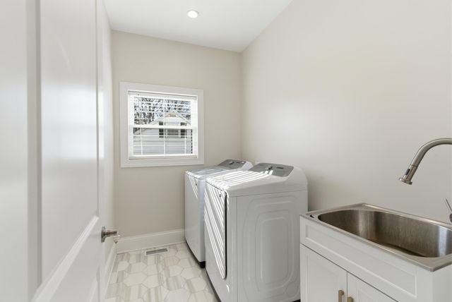 6329 Athens Boonesboro Road, Lexington, KY 40509