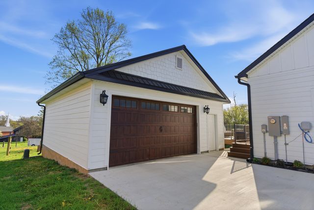 6329 Athens Boonesboro Road, Lexington, KY 40509
