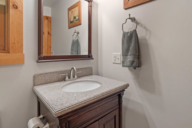 157 Dartt Hill Road, Bethel, VT 05032