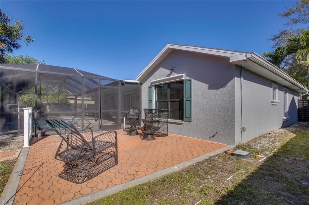 Image 21 of property listing at 162 SE 22nd ST, Cape Coral, FL 33990