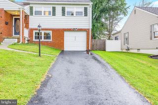 2270 SAINT JAMES DR, Wilmington, DE 19808