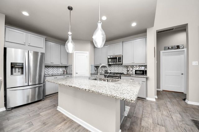 7027 Winterberry Glen Lane, Katy, TX 77493