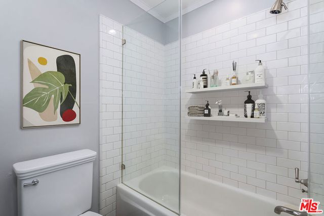 906 N Doheny Drive 311, West Hollywood, CA 90069