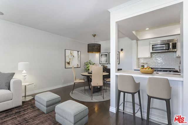 906 N Doheny Drive 311, West Hollywood, CA 90069