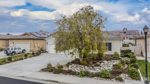5719 Primrose Vista Court, Bakersfield, CA 93306