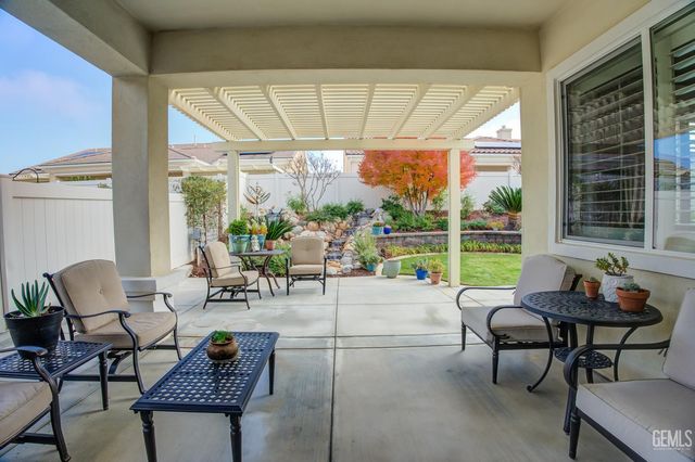 5719 Primrose Vista Court, Bakersfield, CA 93306