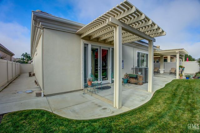 5719 Primrose Vista Court, Bakersfield, CA 93306