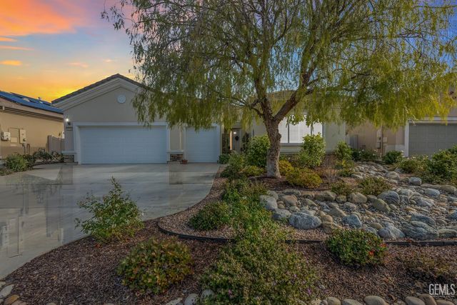 5719 Primrose Vista Court, Bakersfield, CA 93306
