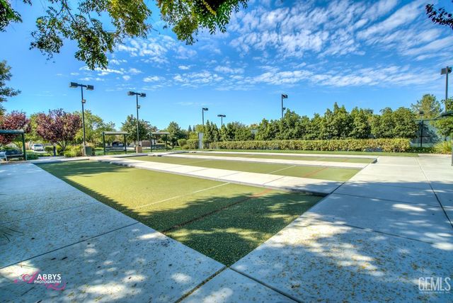 5719 Primrose Vista Court, Bakersfield, CA 93306