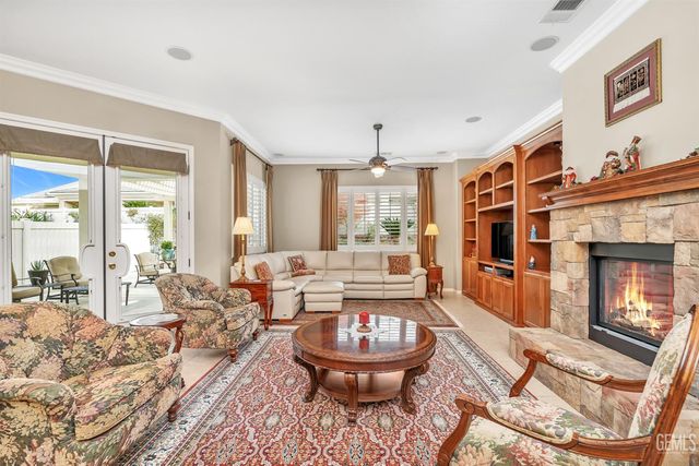 5719 Primrose Vista Court, Bakersfield, CA 93306