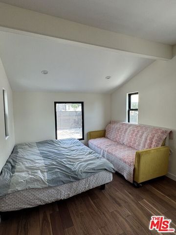 731 N Laurel Avenue 2, Los Angeles, CA 90046