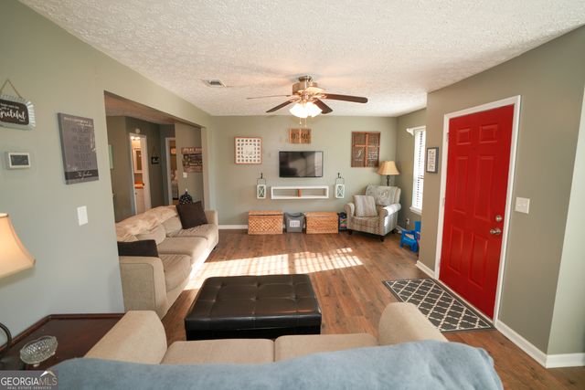 580 Limestone Street, Mount Vernon, GA 30445