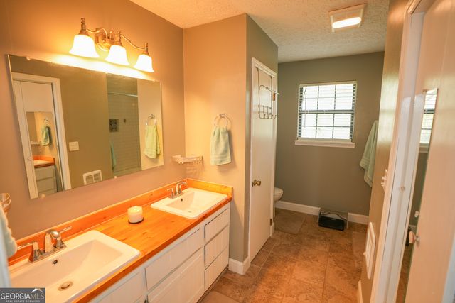 580 Limestone Street, Mount Vernon, GA 30445