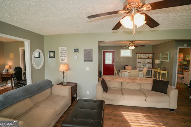 580 Limestone Street, Mount Vernon, GA 30445
