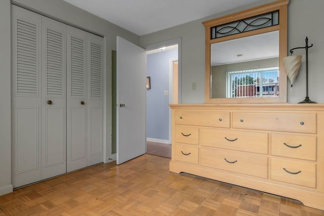 64 Main St 41B, Stoneham, MA 02180