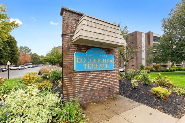 64 Main St 41B, Stoneham, MA 02180