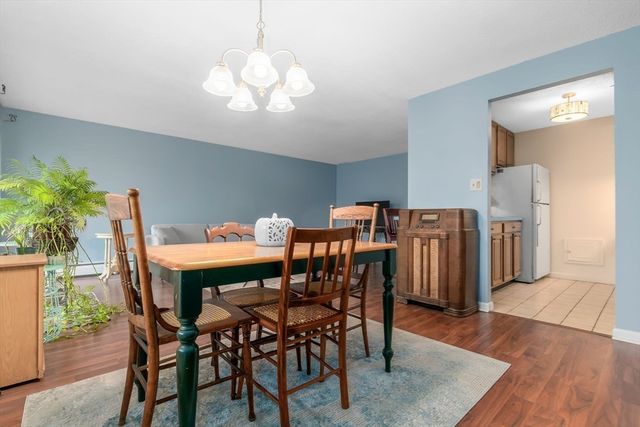 64 Main St 41B, Stoneham, MA 02180