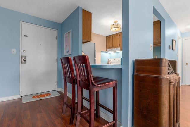64 Main St 41B, Stoneham, MA 02180