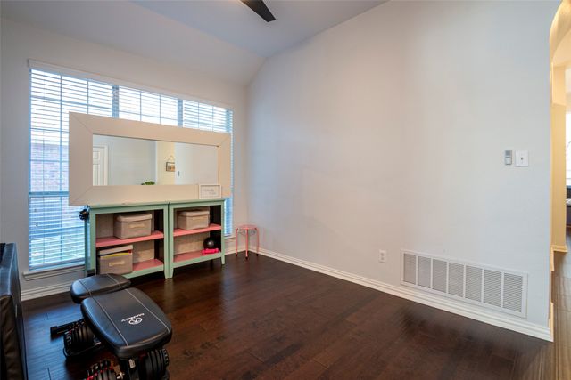 2409 Chesterwood Drive, Little Elm, TX 75068