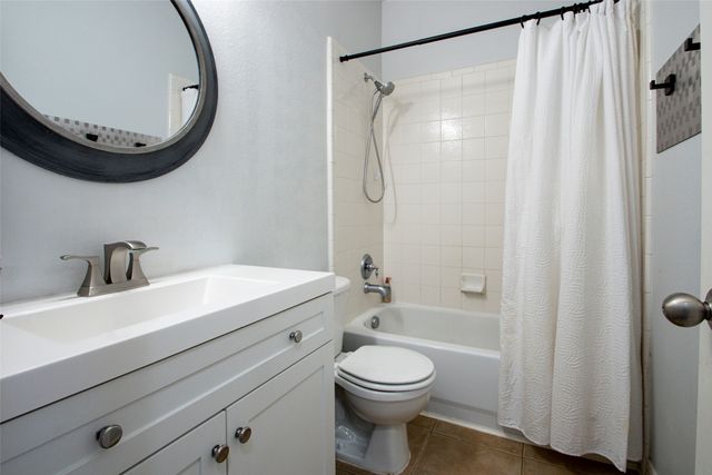 2409 Chesterwood Drive, Little Elm, TX 75068