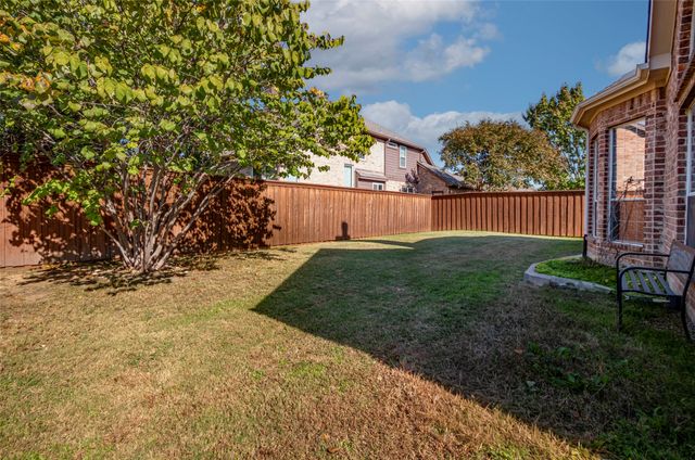 2409 Chesterwood Drive, Little Elm, TX 75068