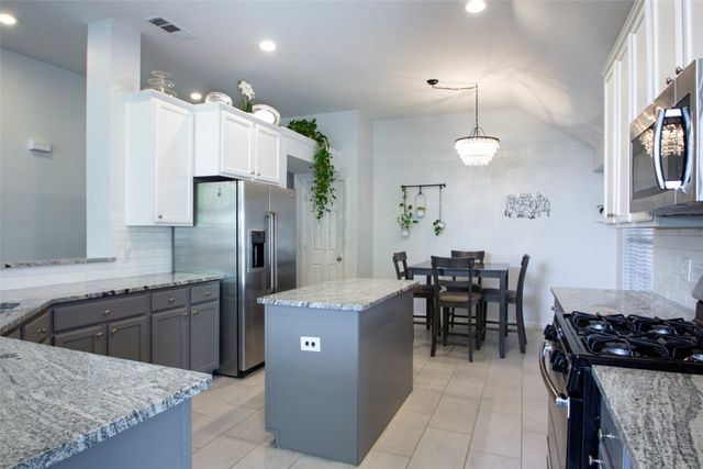 2409 Chesterwood Drive, Little Elm, TX 75068