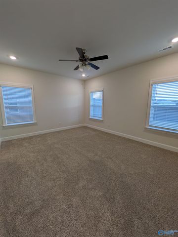 336 Jackson Point Circle NE, Huntsville, AL 35811