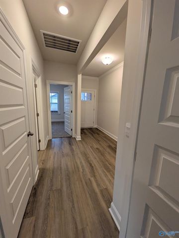 336 Jackson Point Circle NE, Huntsville, AL 35811