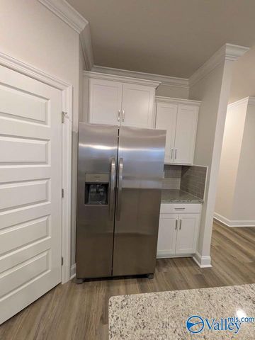 336 Jackson Point Circle NE, Huntsville, AL 35811