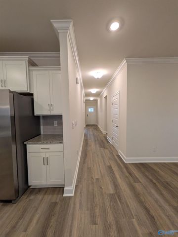 336 Jackson Point Circle NE, Huntsville, AL 35811